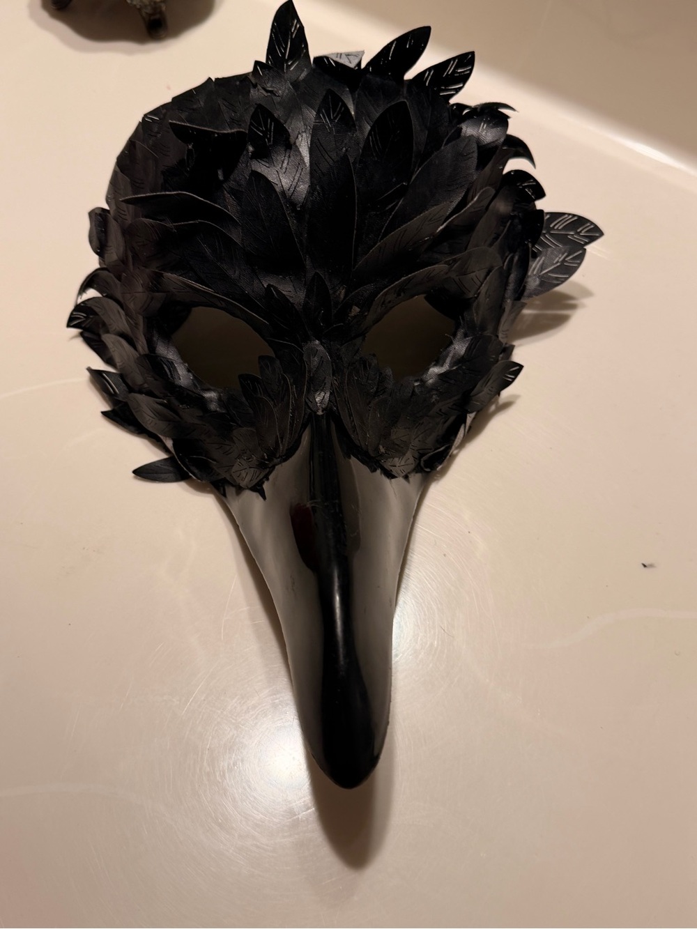 Spirit Black Feathered Beak Mask